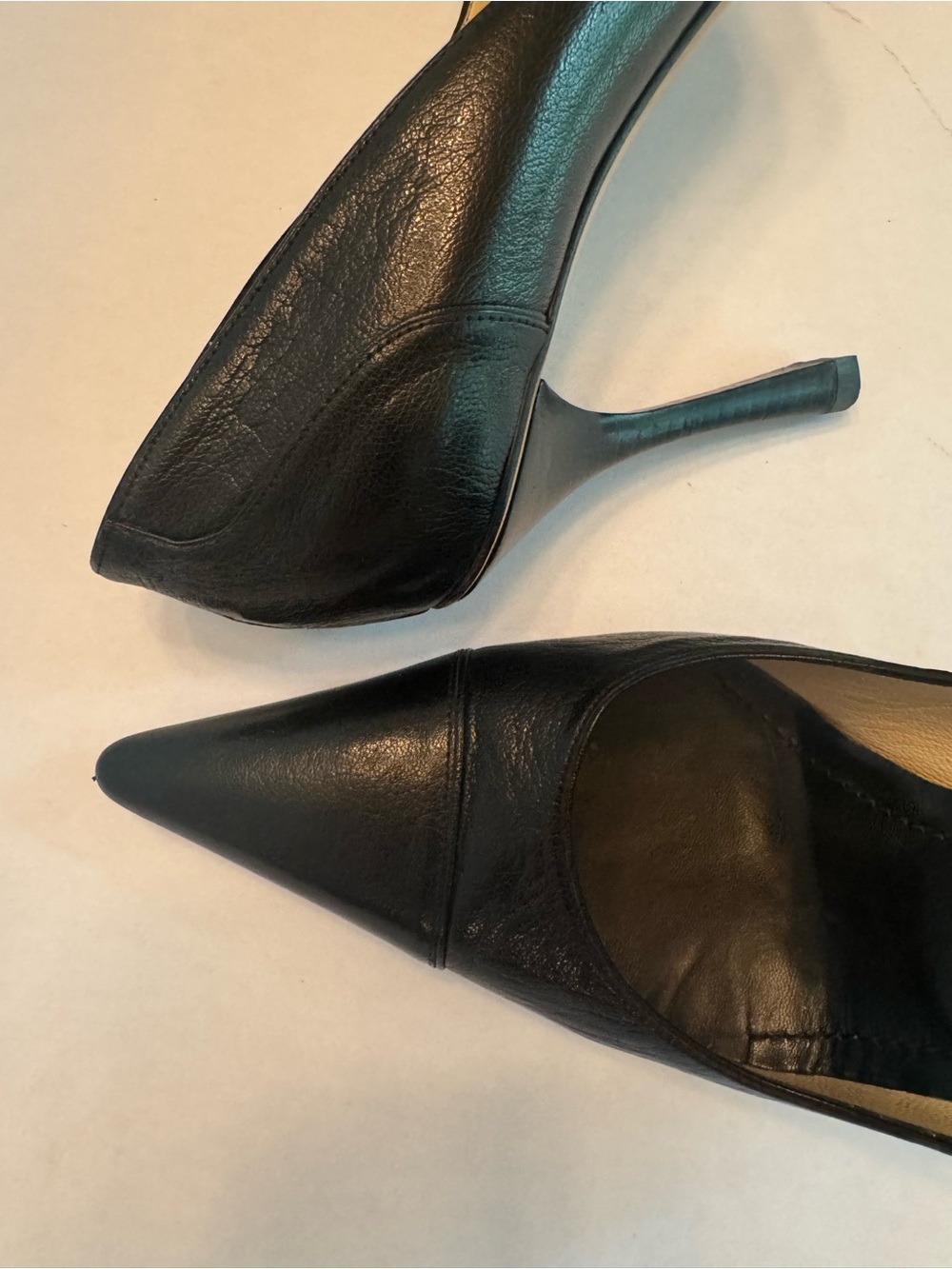 Gucci Black Leather Pointed Stiletto Pump - Picture 3 of 8